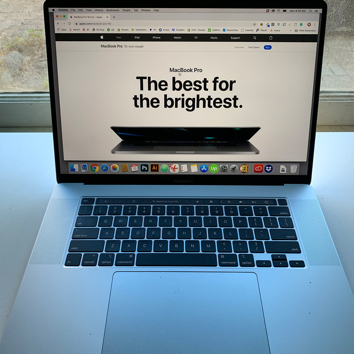The Freelancer's Game Changer - 16" MacBook Pro